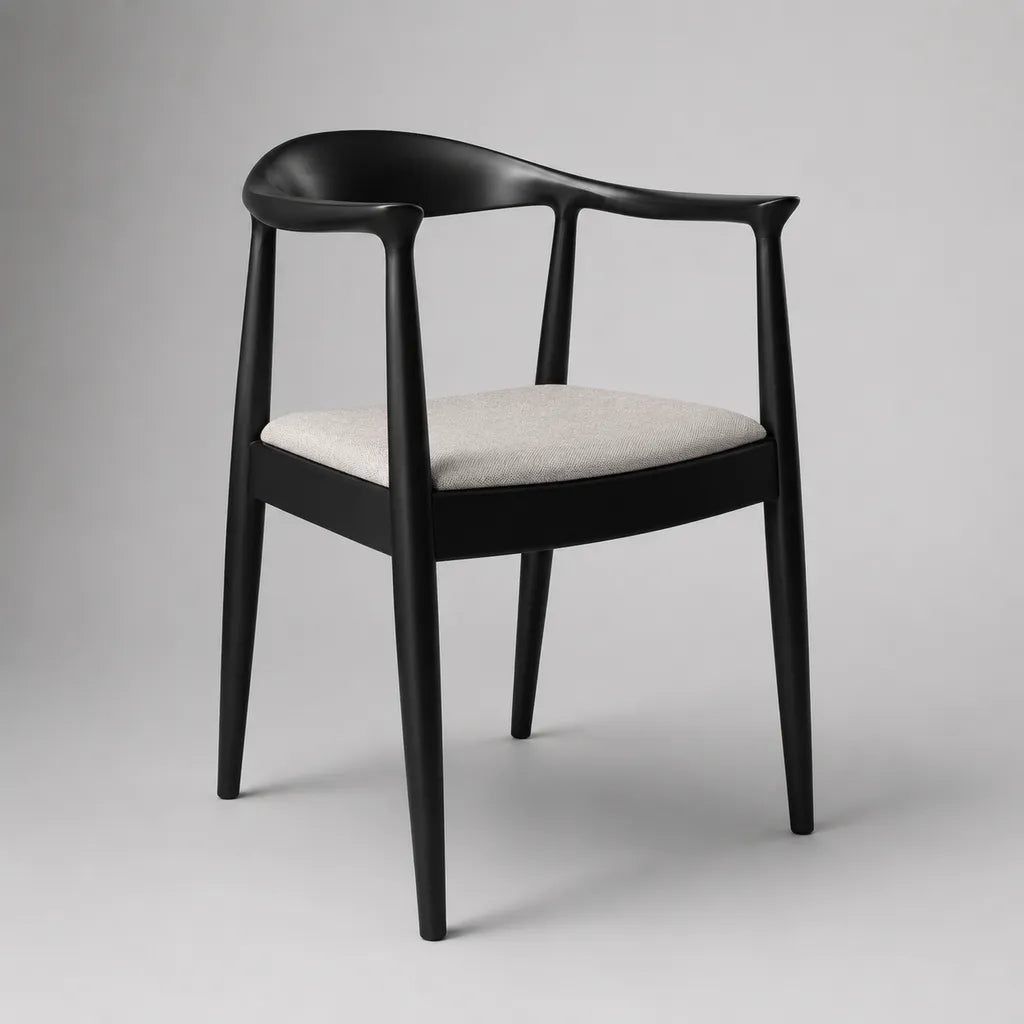 Sedia da pranzo con braccioli in legno nero e seduta imbottita in tessuto beige, 56 x 55 x 78 cm
